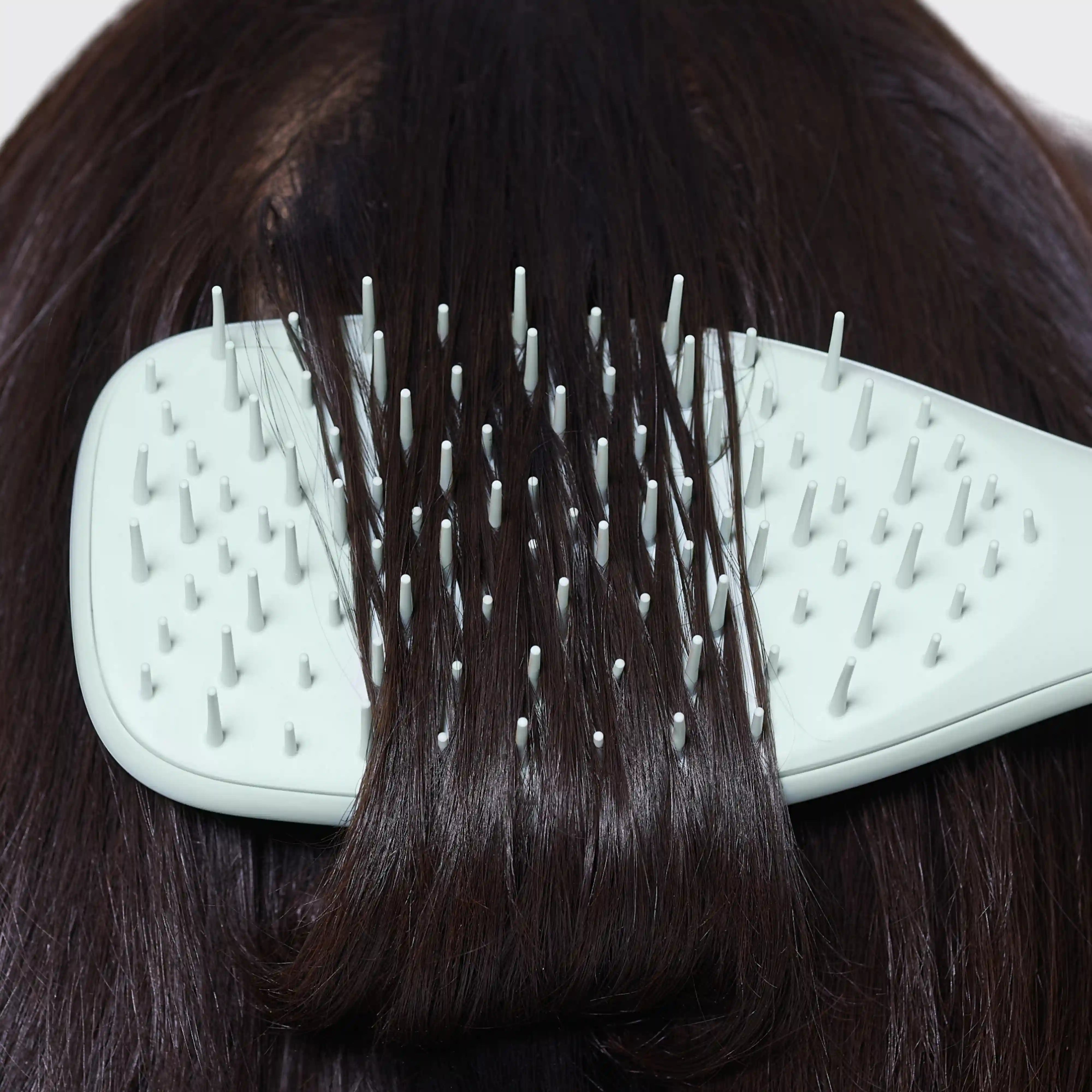 The Ultimate Detangler Extra Gentle