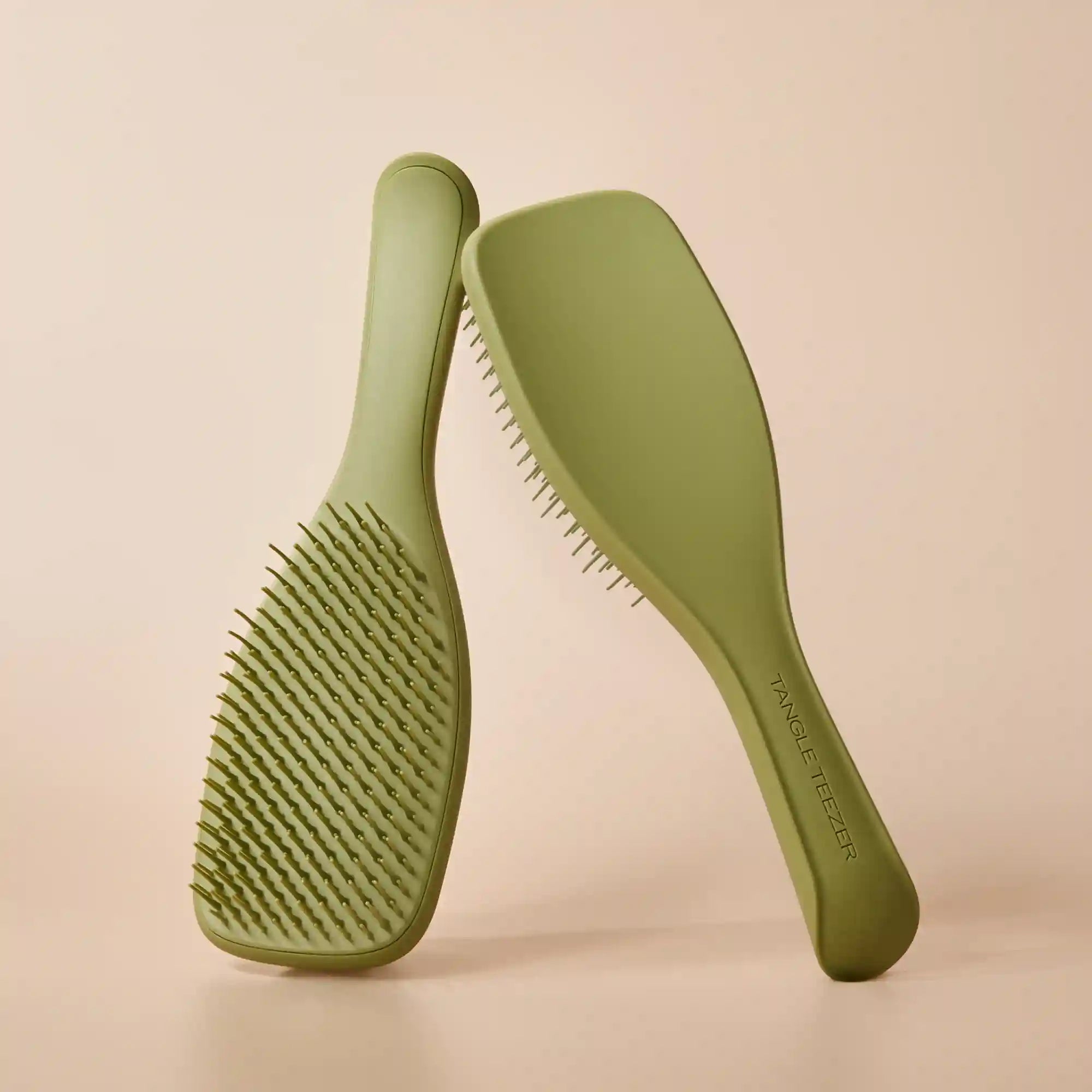 The Ultimate Detangler Matte