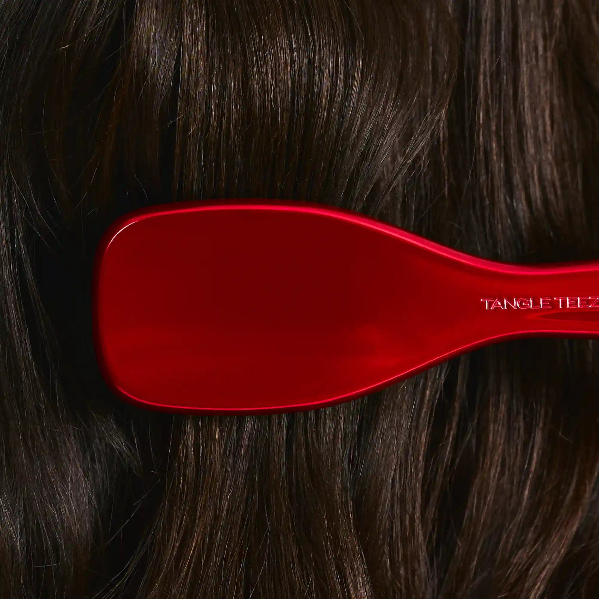 The Devil Wears Prada and Tangle Teezer The Ultimate Detangler™