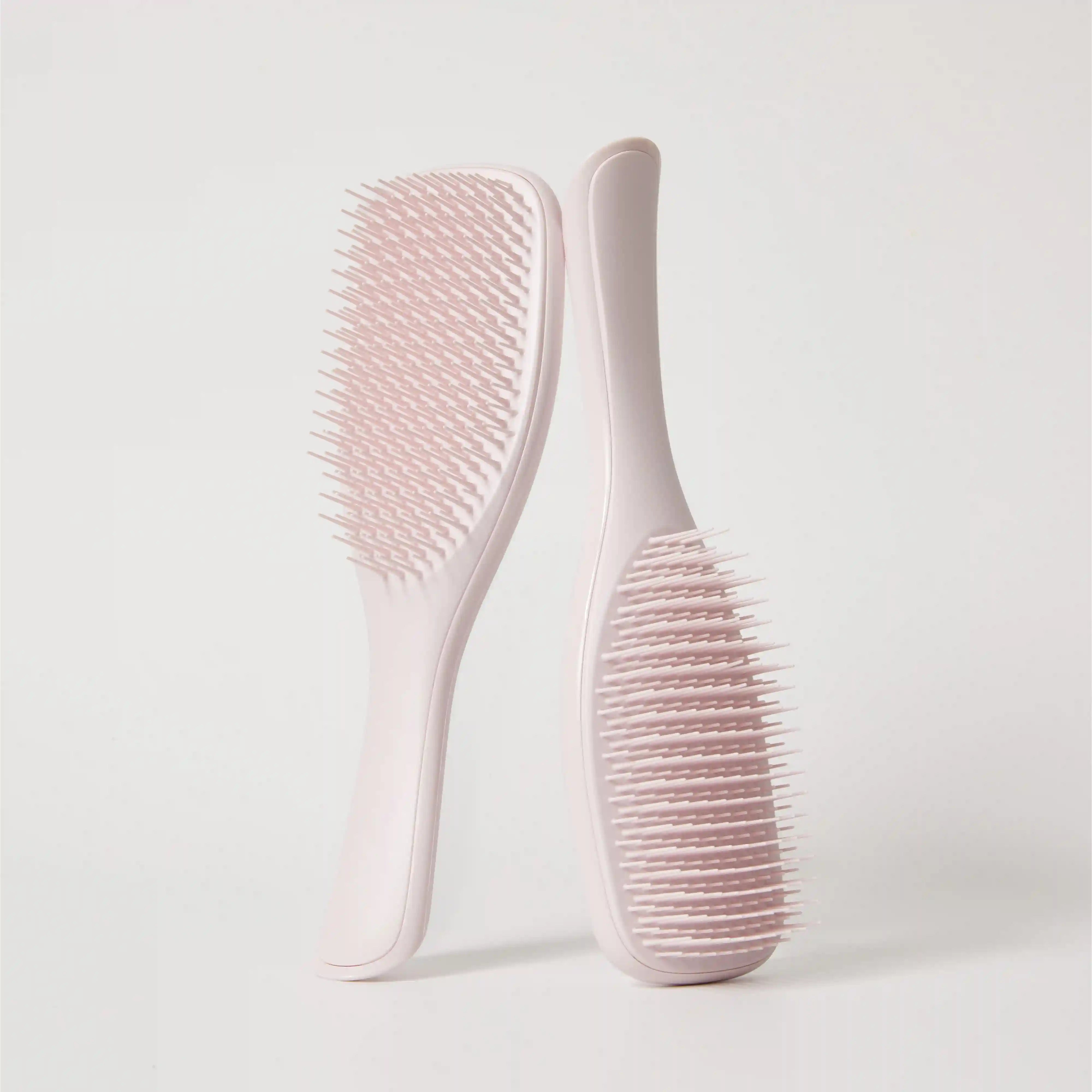 The Ultimate Detangler